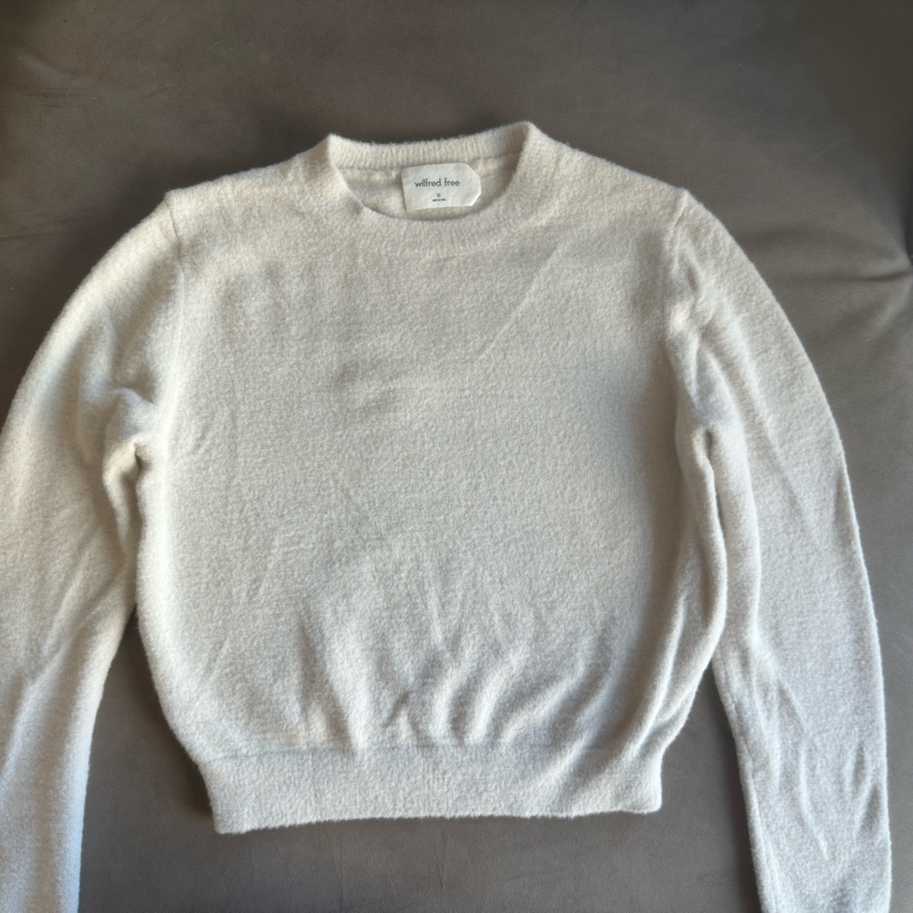 Aritzia Wilfred Free Hush Knit Meadow Sweater in Silver Birch